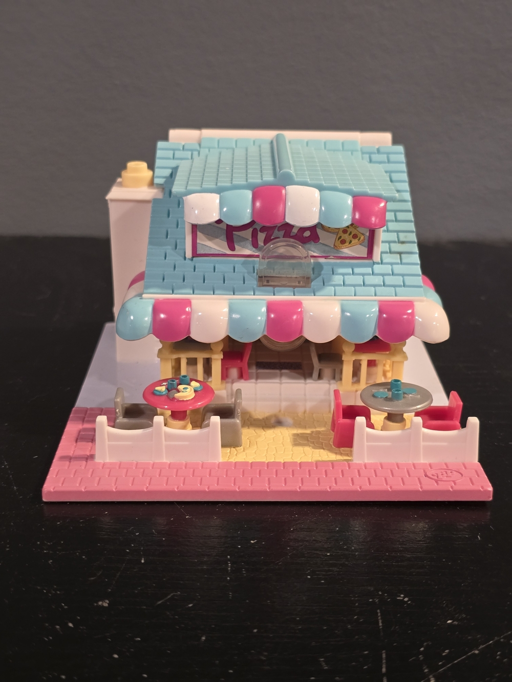 Polly Pocket Pizzeria - Nearly Complete